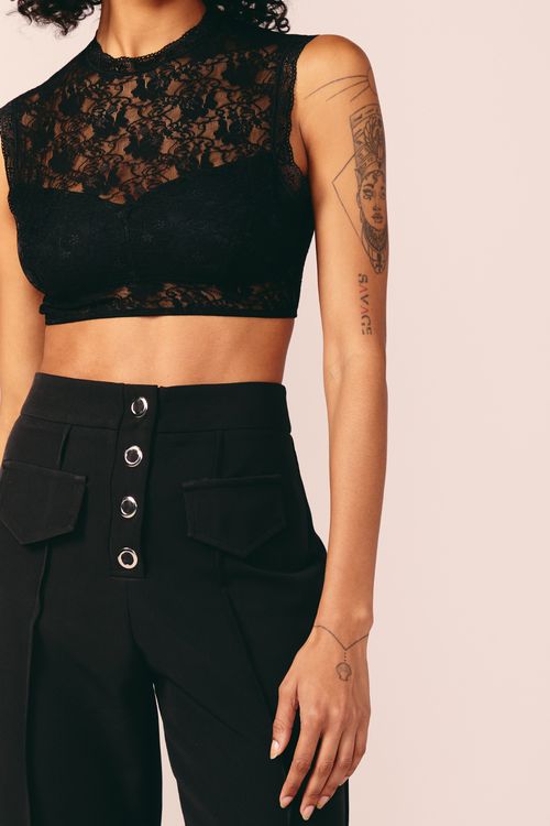 CROPPED RENDA GOLINHA -PRETO