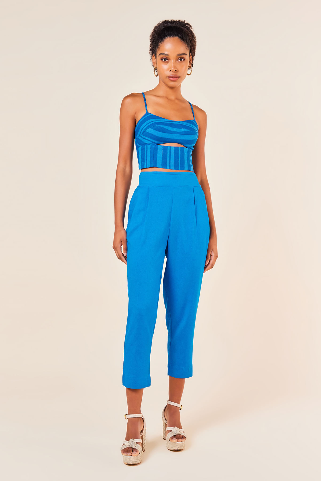 TOP CROPPED LINHO COM RECORTE LUREX -COBALTO P - COBALTO - 243816