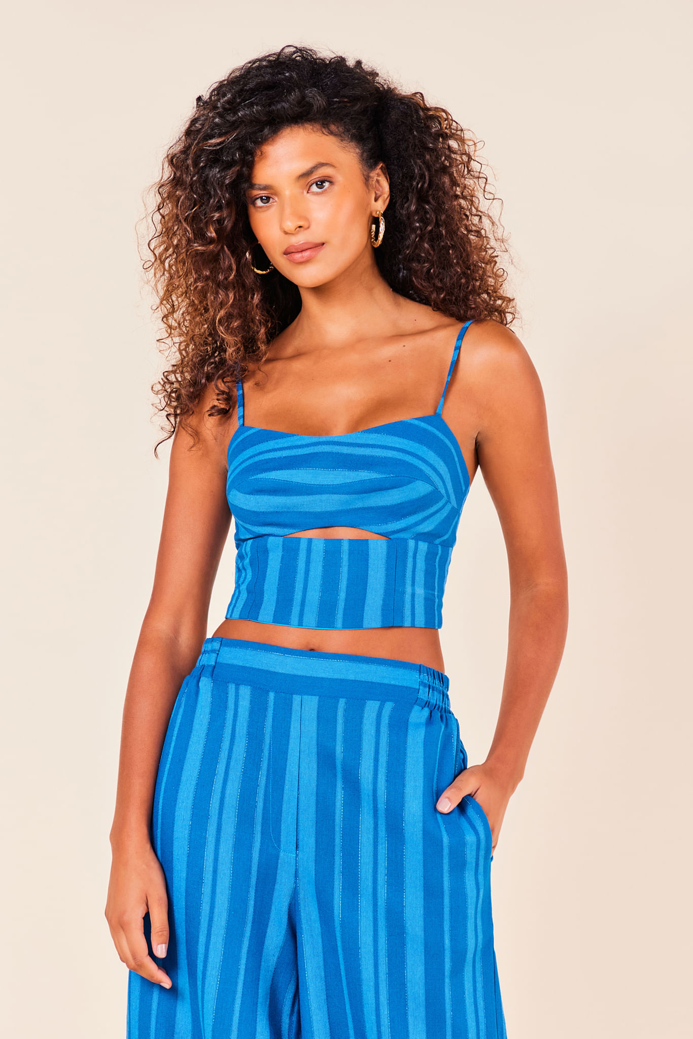 TOP CROPPED LINHO COM RECORTE LUREX -COBALTO P - COBALTO - 246319