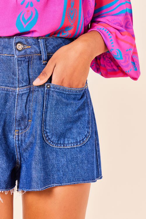 SHORT JEANS COM BAINHA FRALDADA -JEANS ESCURO