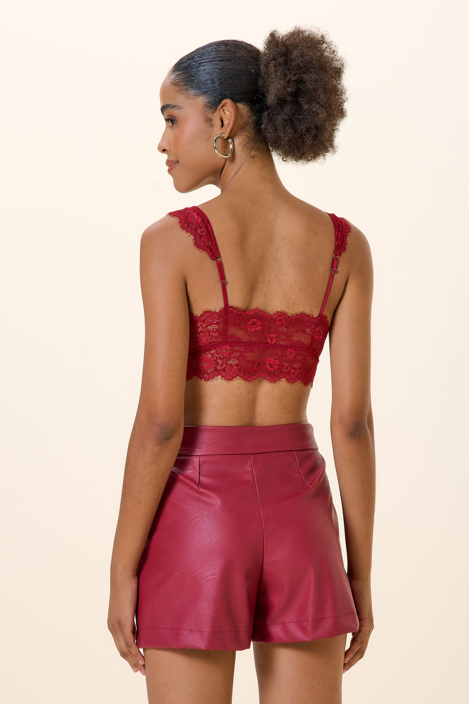 SHORT BASICO EM COURO RUBRO P - RUBRO - 257278