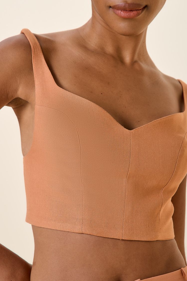 TOP CROPPED DECOTE TRIANGULO CAMEL GG - CAMEL - 260896