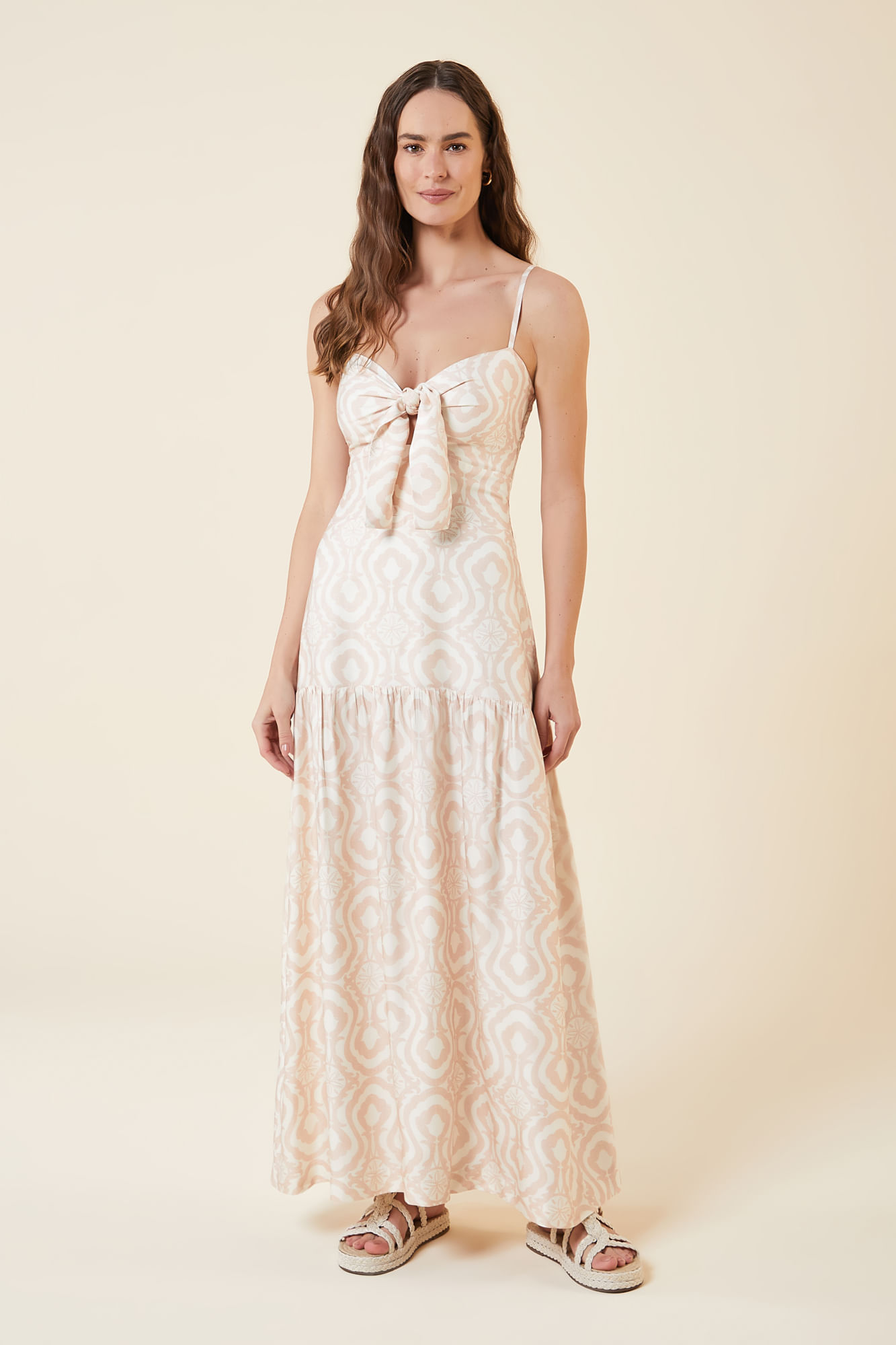 VESTIDO LONGO COM DECOTE CORAÇÃO ESTAMPA ARABESCOS GG - EST ARABESCOS - 264954