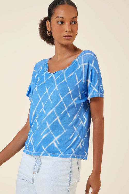 BLUSA CANOA ESTAMPA CRISTALINA AZULEJO