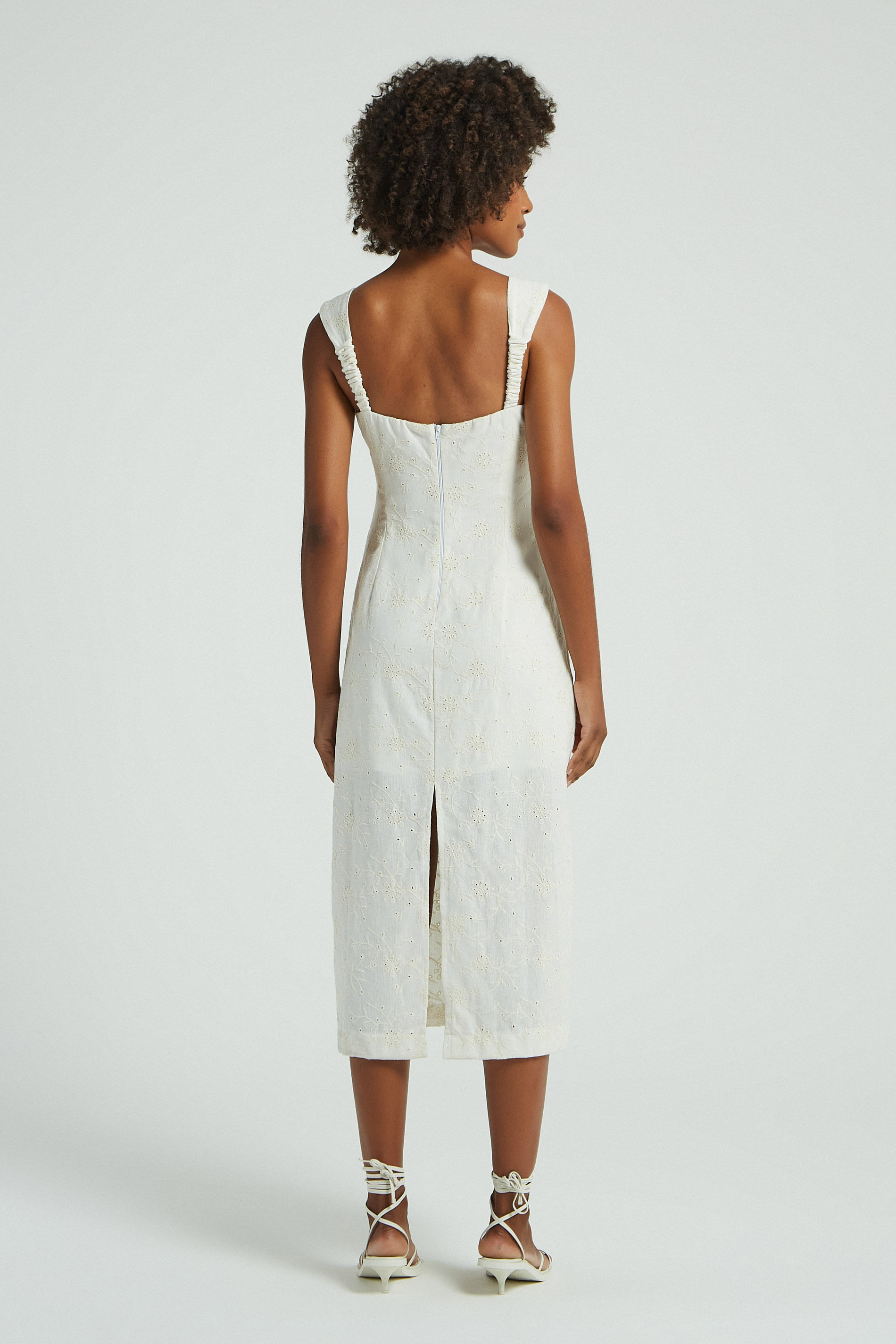 VESTIDO MIDI LINHO BORDADO-OFF WHITE PP - OFF WHITE - 273495