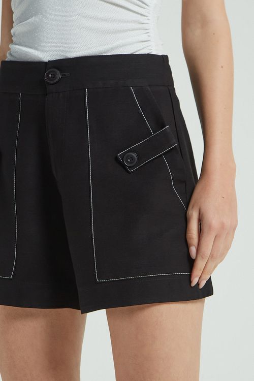 SHORT PESPONTOS-PRETO /  BRANCO