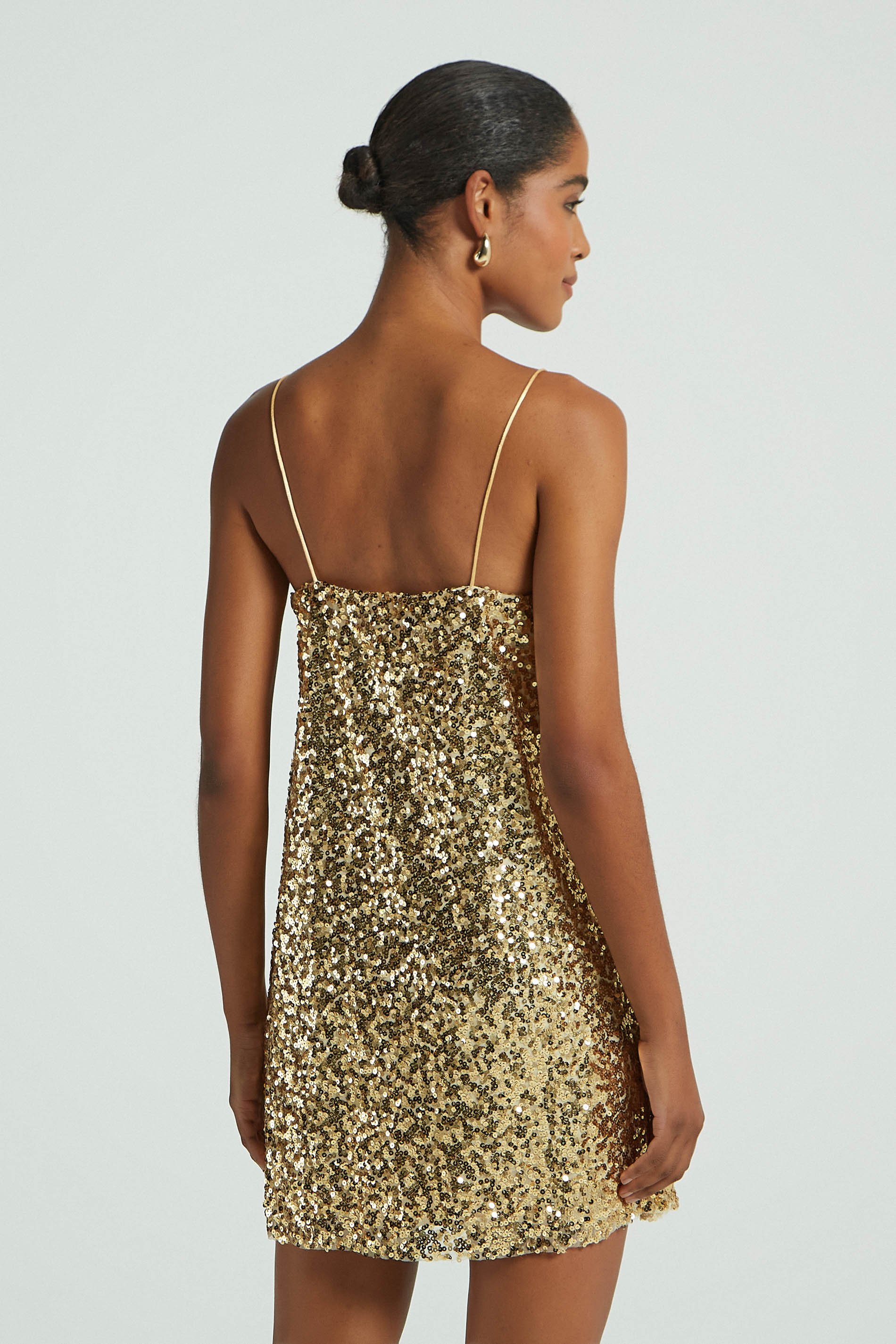 VESTIDO CURTO PAETES - OURO P - OURO - 276701