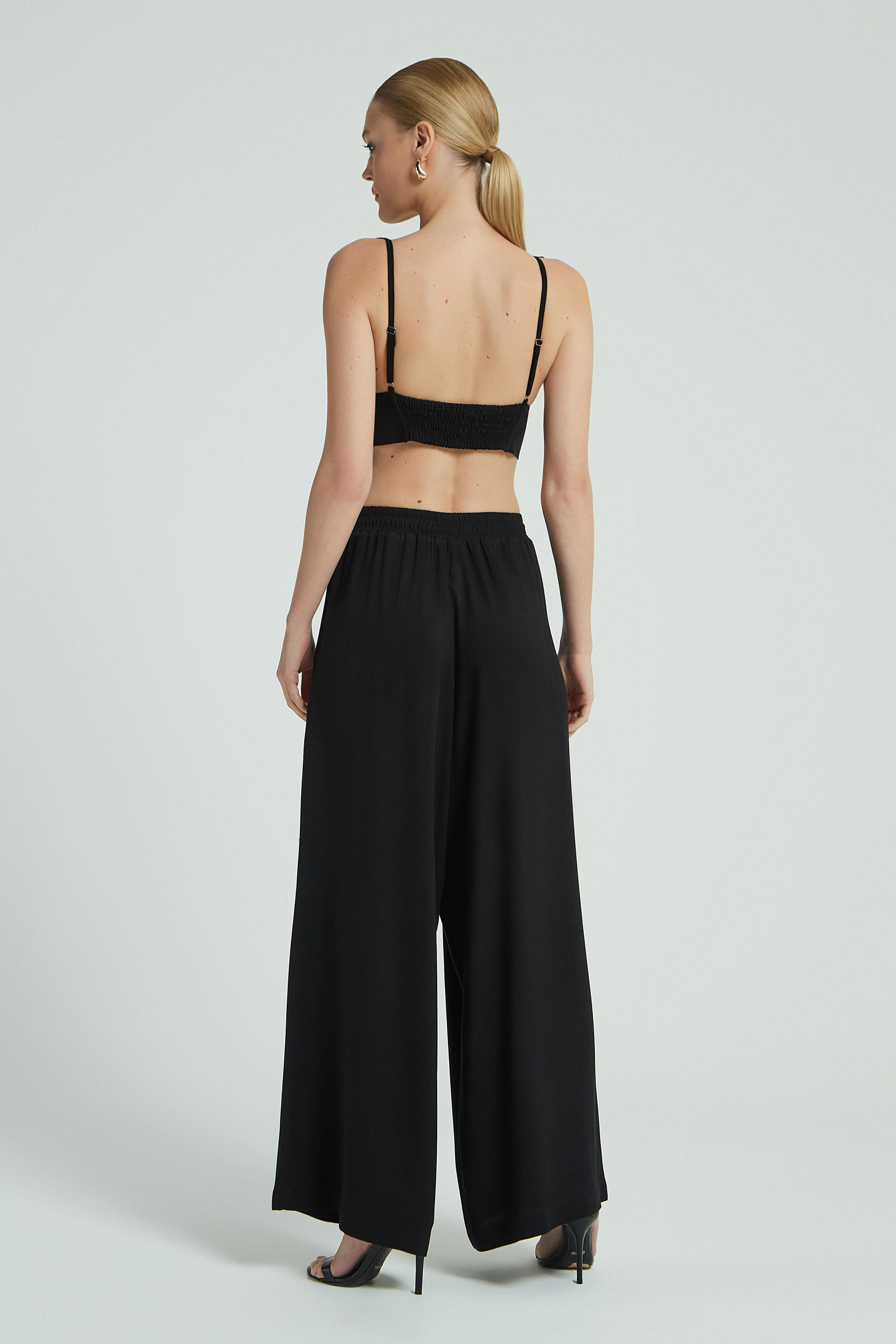 CALCA PANTALONA PALA BORDADA PRETO M - PRETO - 278181