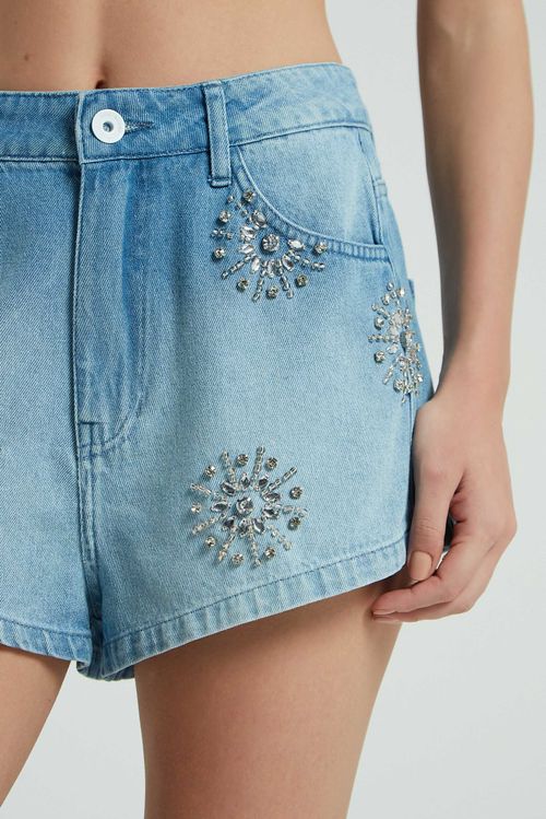 SHORT JEANS BORDADO-JEANS CLARO