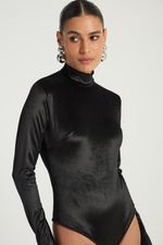 0928701-00007-4.jpg