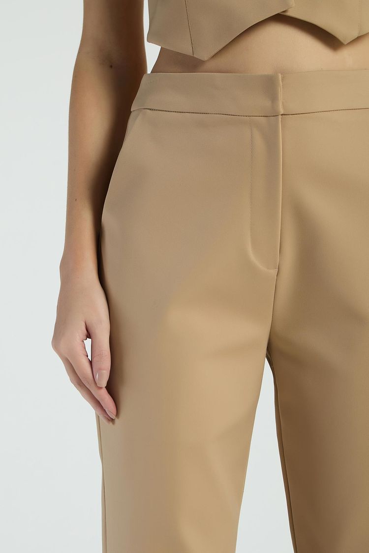 CALÇA CIGARRETE EM TRICOLINE - BEGE G - BEGE - 283247