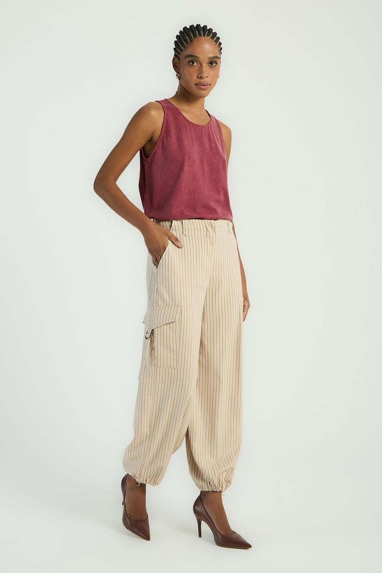 CALÇA CARGO COM FIVELAS - BEGE GG - BEGE - 285453