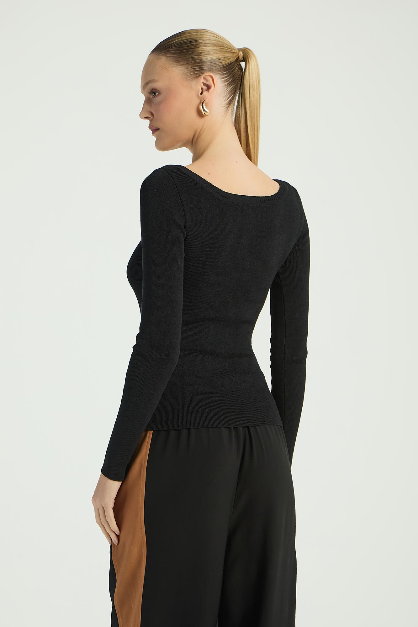 BLUSA TRICOT MANGA LONGA BASICA-PRETO P - PRETO - 286579