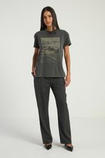 4516601-00083-3.jpg