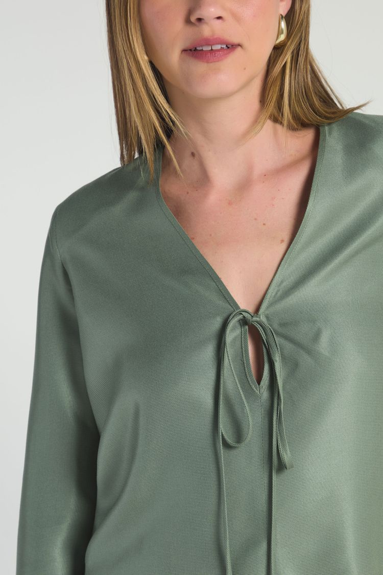 BLUSA DECOTE V COM AMARRAÇÃO - OLIVA PP - OLIVA - 290145