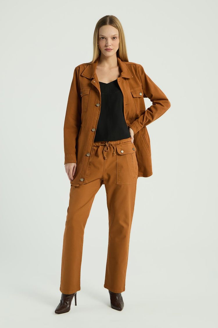 CALÇA CENOURA EM SARJA - CARAMELO 34 - CARAMELO - 290330