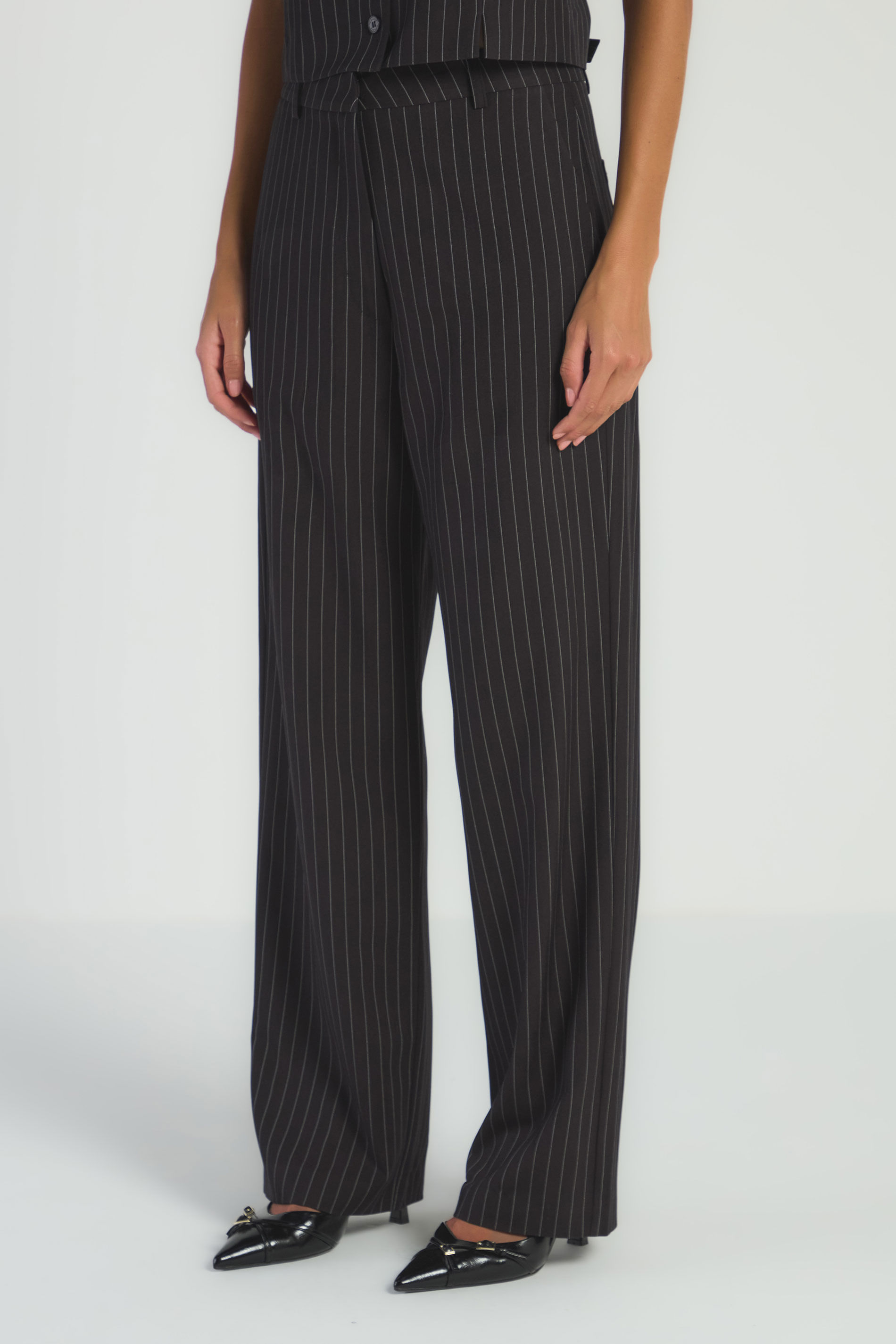 CALÇA ALFAIATARIA RISCA DE GIZ - PRETO P - PRETO - 291025