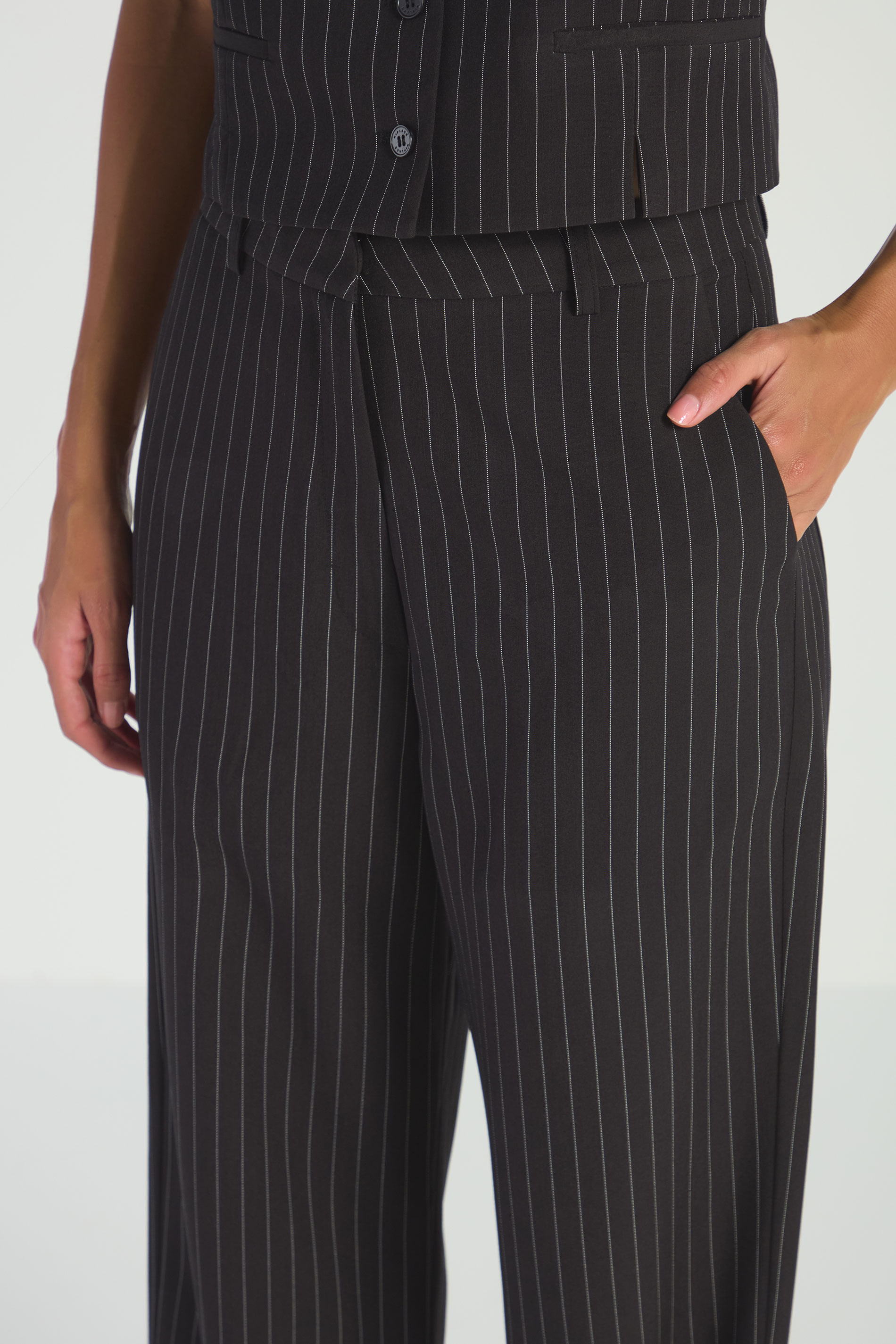 CALÇA ALFAIATARIA RISCA DE GIZ - PRETO P - PRETO - 291026
