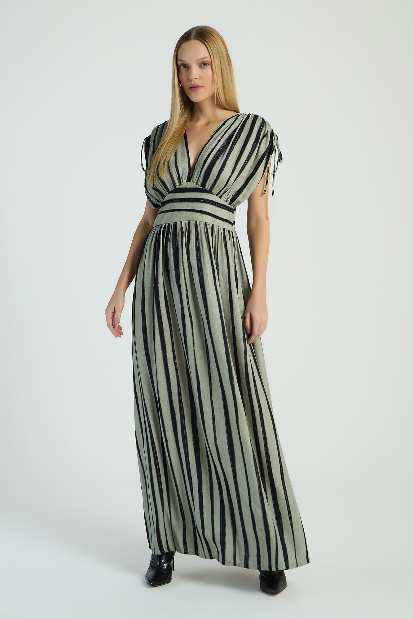 VESTIDO LONGO - ESTAMPA LISTRADO WILD PP - EST LISTRADO WILD - 291719