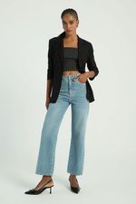 0608222-0007-3.jpg