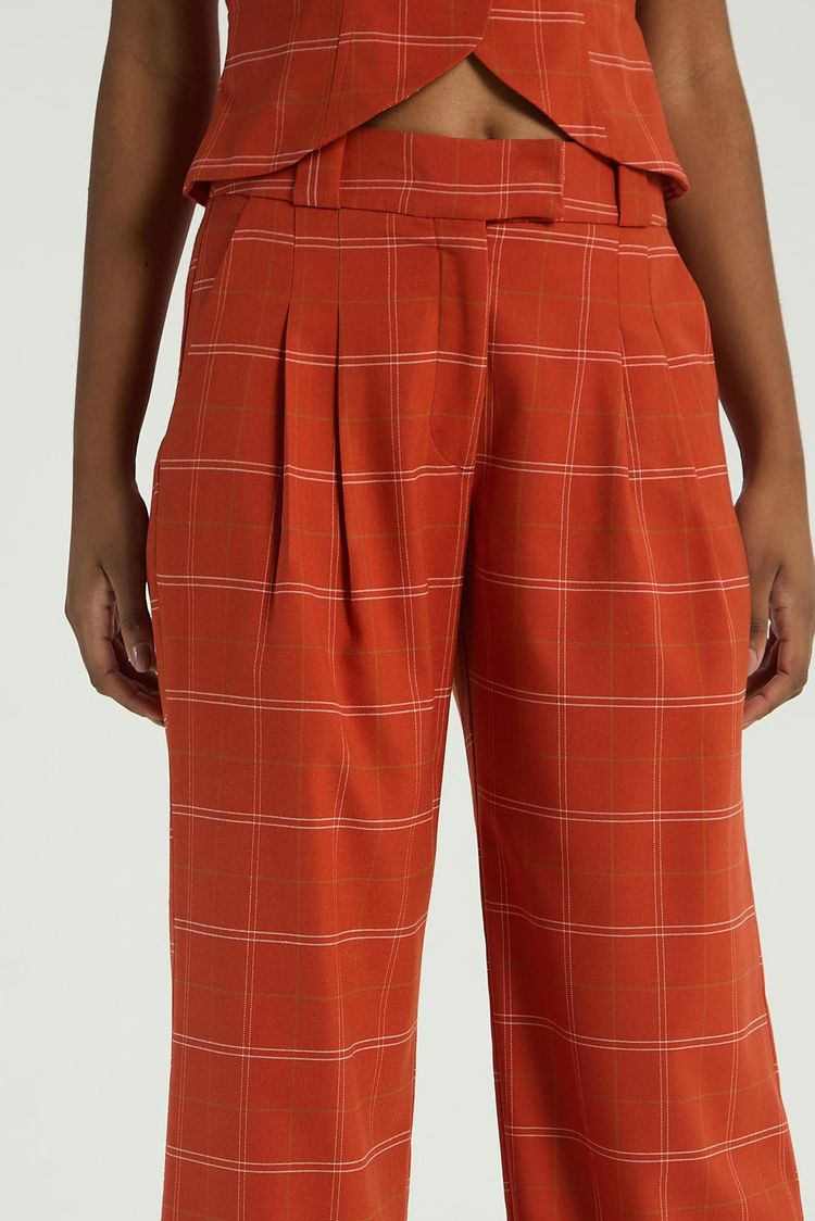 CALÇA XADREZ COM PREGAS - PECAN G - PECAN - 294120