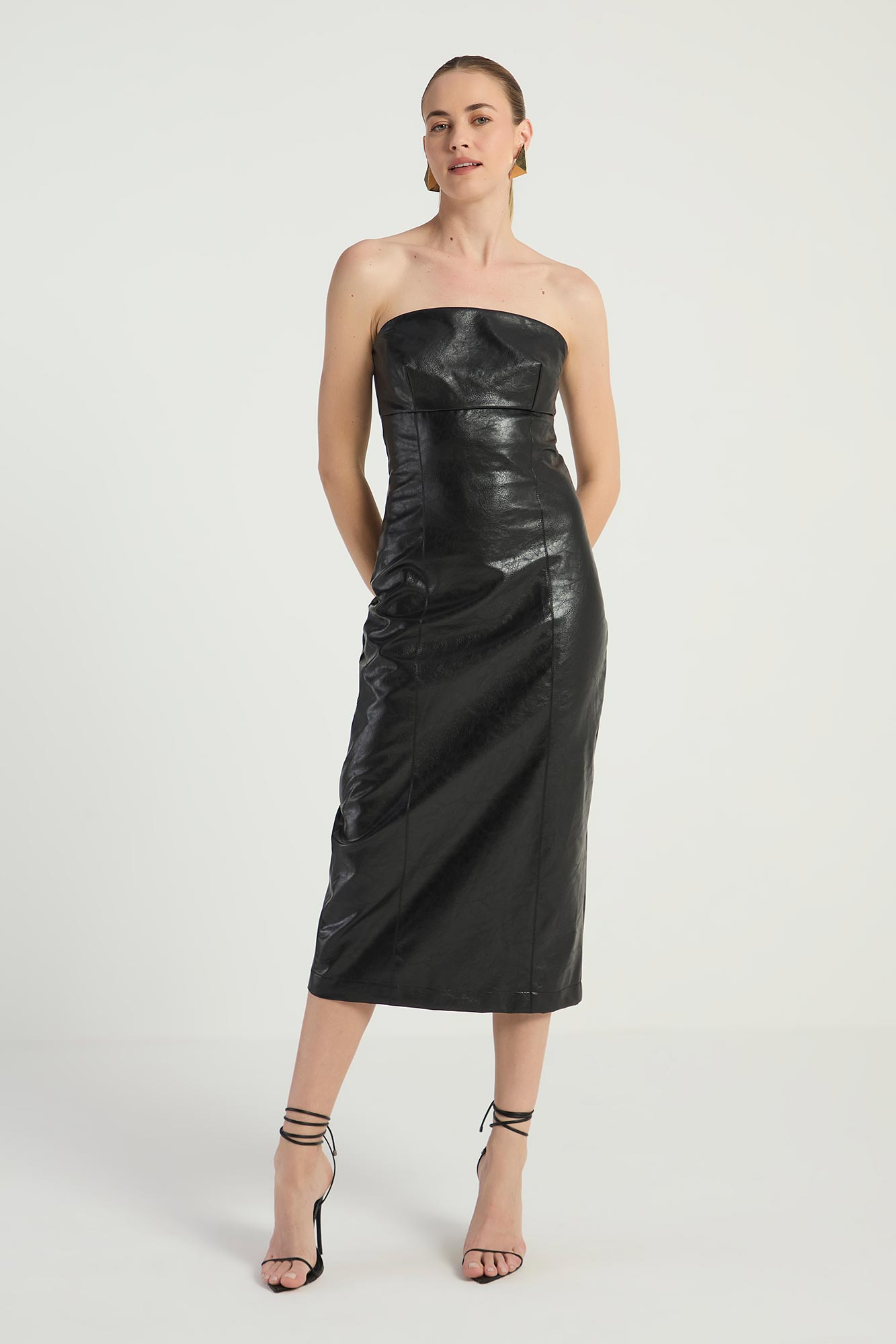 VESTIDO MIDI TOMARA QUE CAIA EM POLIURETANO - PRETO GG - PRETO - 295200