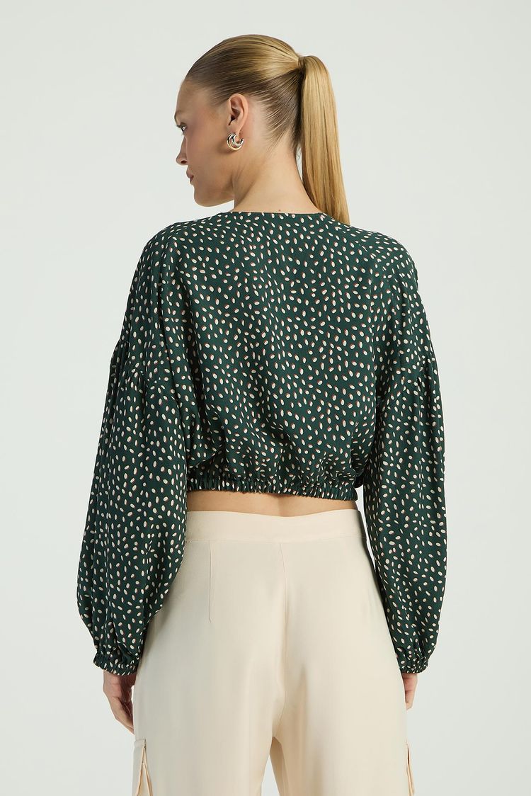 BLUSA COM DECOTE ABOTOADO - ESTAMPA POÁS LIBERTY P - EST POAS LIBERTY - 295545