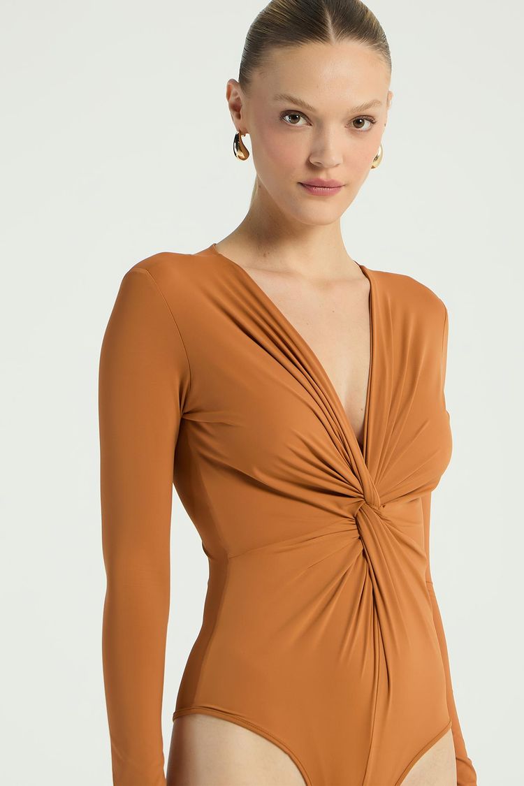 BODY COM DETALHE TORCIDO - CARAMELO PP - CARAMELO - 295686