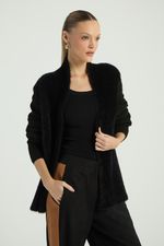 4514301-00007-1.jpg