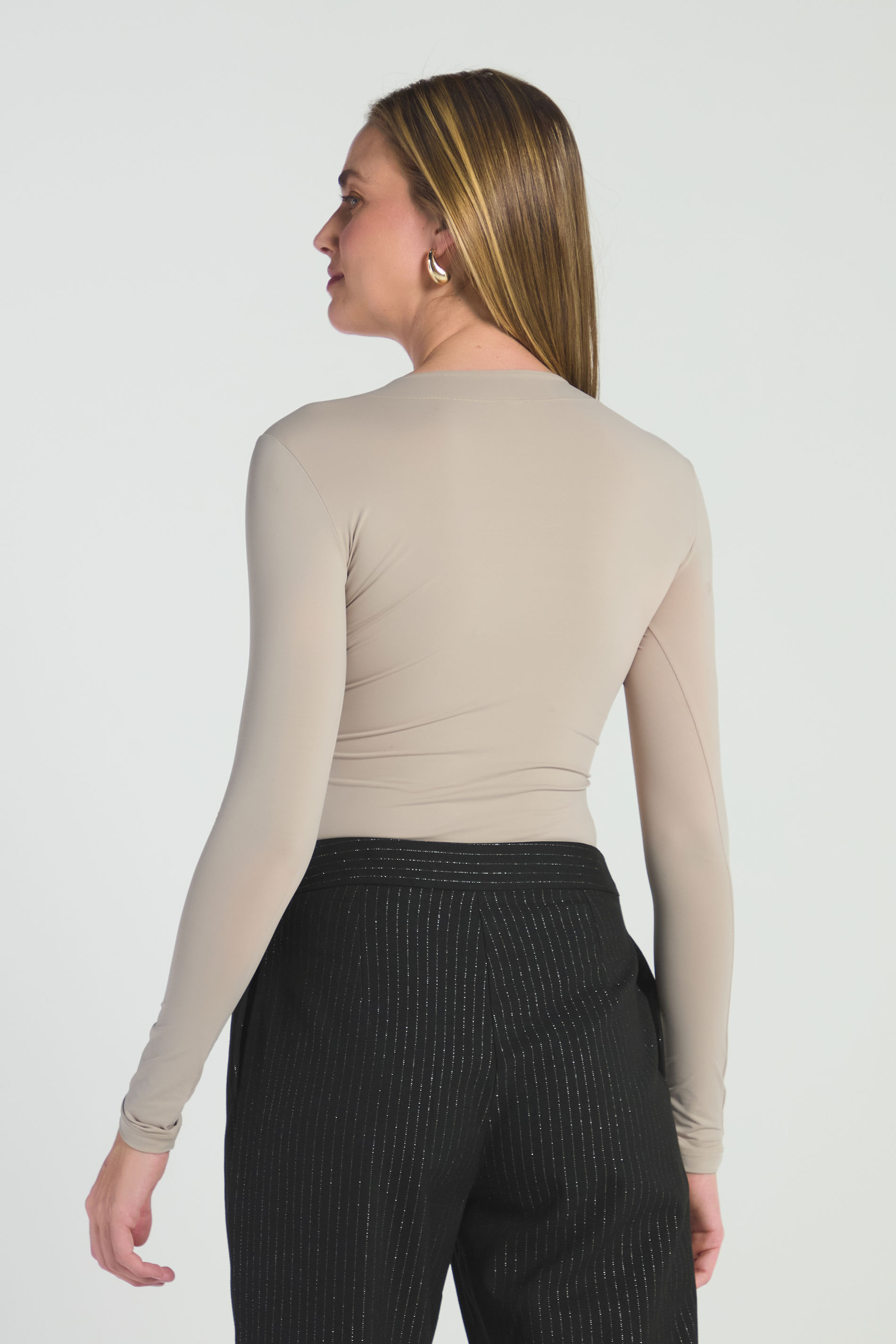 BODY COM DETALHE TORCIDO - TAUPE M - TAUPE - 297352