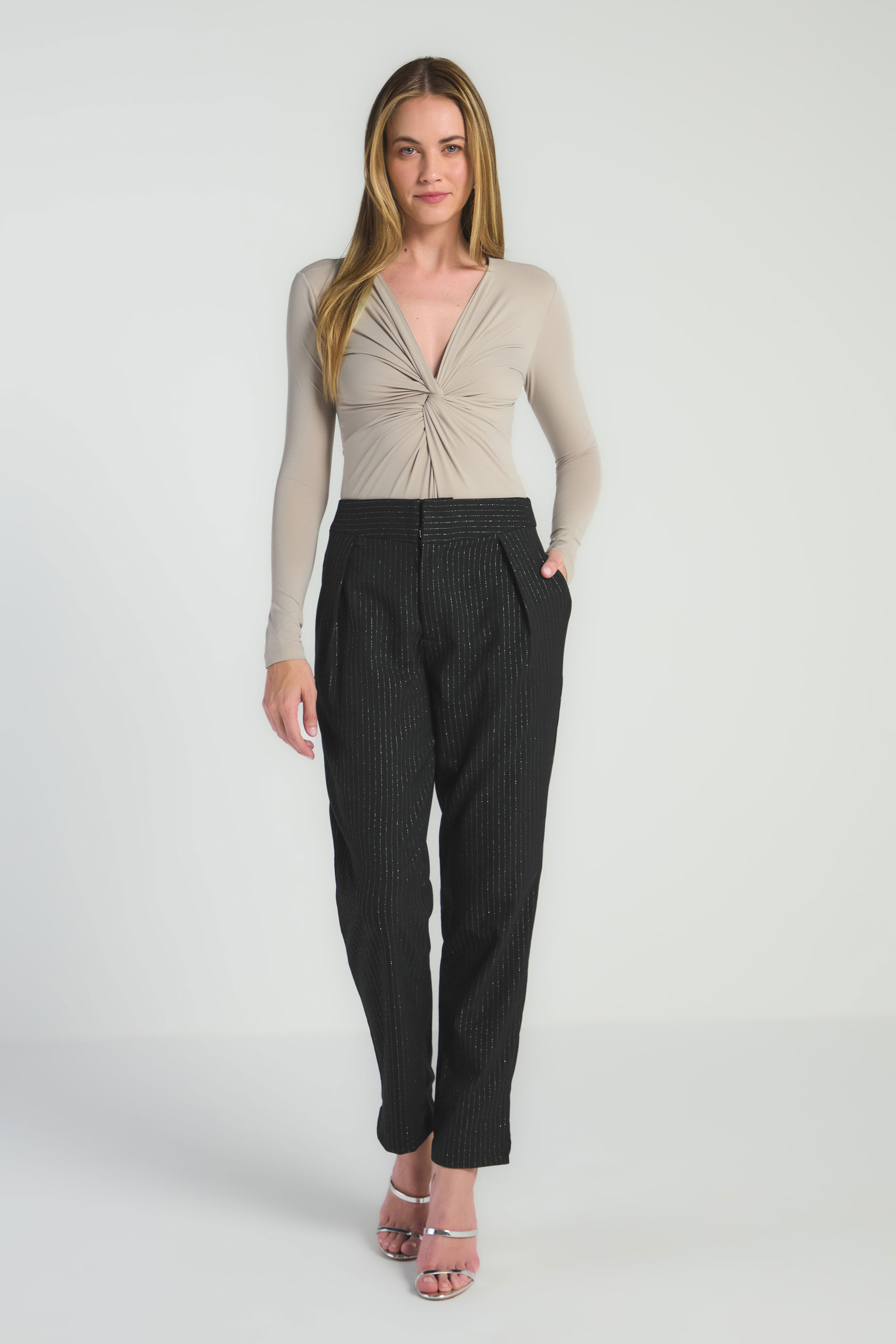 BODY COM DETALHE TORCIDO - TAUPE M - TAUPE - 297353