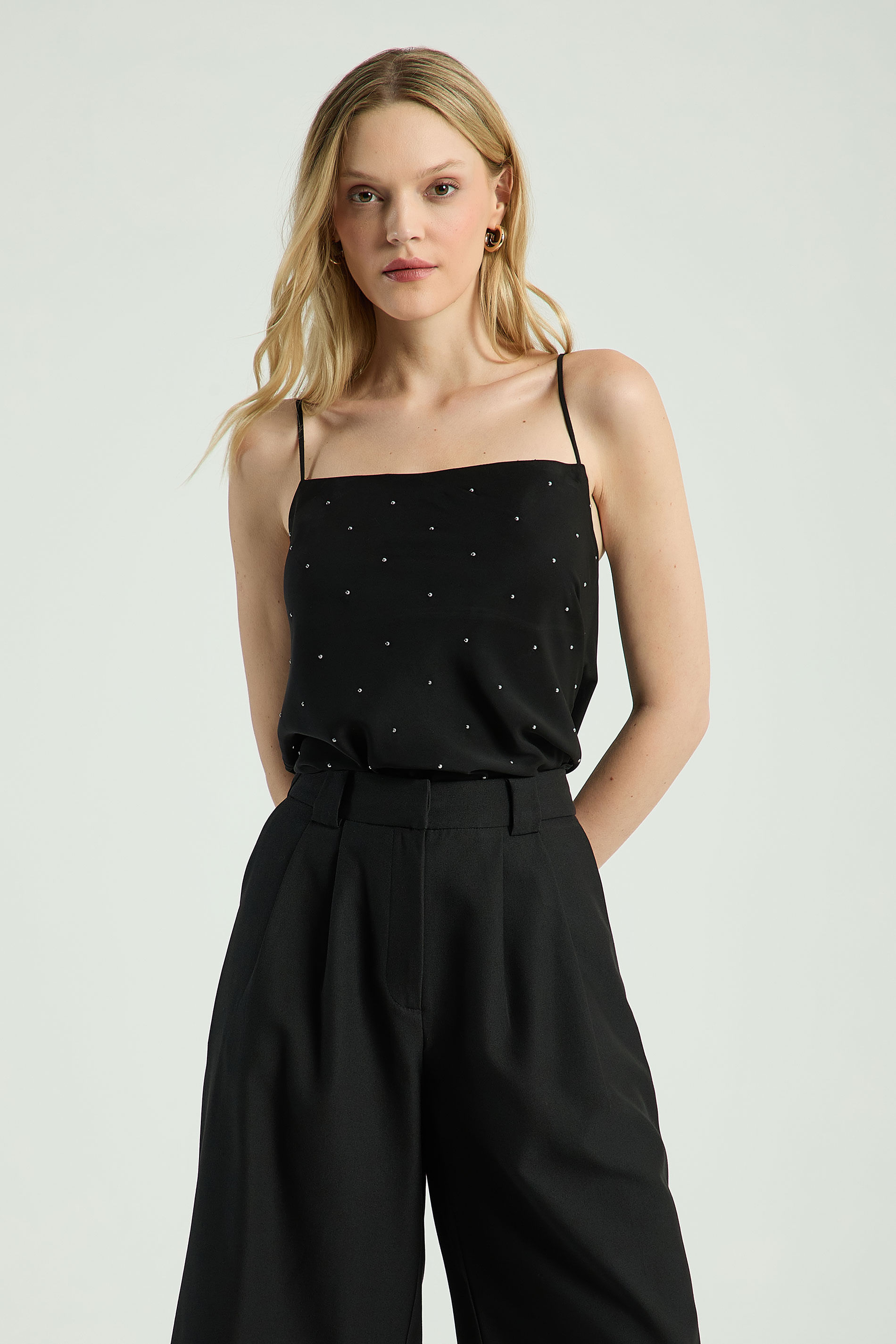 BLUSA BÁSICA COM TERMOCOLANTE - PRETO M - PRETO - 299511
