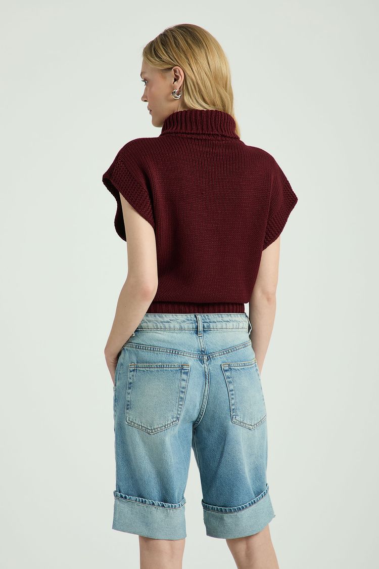 BERMUDA EM JEANS COM DOBRA NA PERNA-JEANS 36 - JEANS - 299979