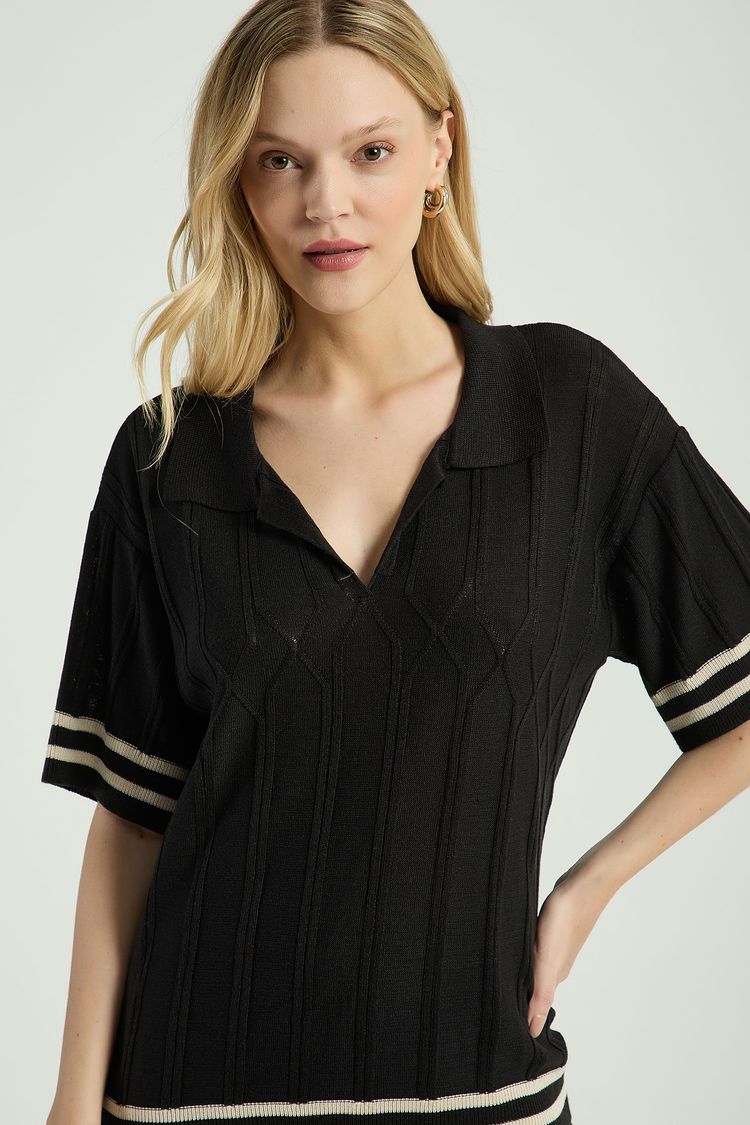 BLUSA EM TRICOT LISTRADA-PRETO / AVEIA PP - PRETO / AVEIA - 302603