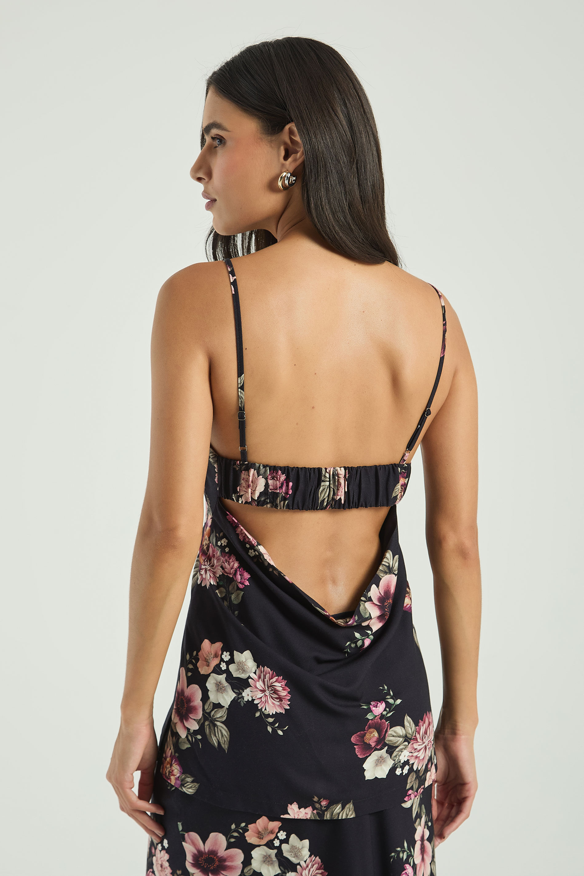 CAMISETA ESTAMPADA COM DECOTE RETO-EST FLORAL BOHO M - EST FLORAL BOHO - 303777