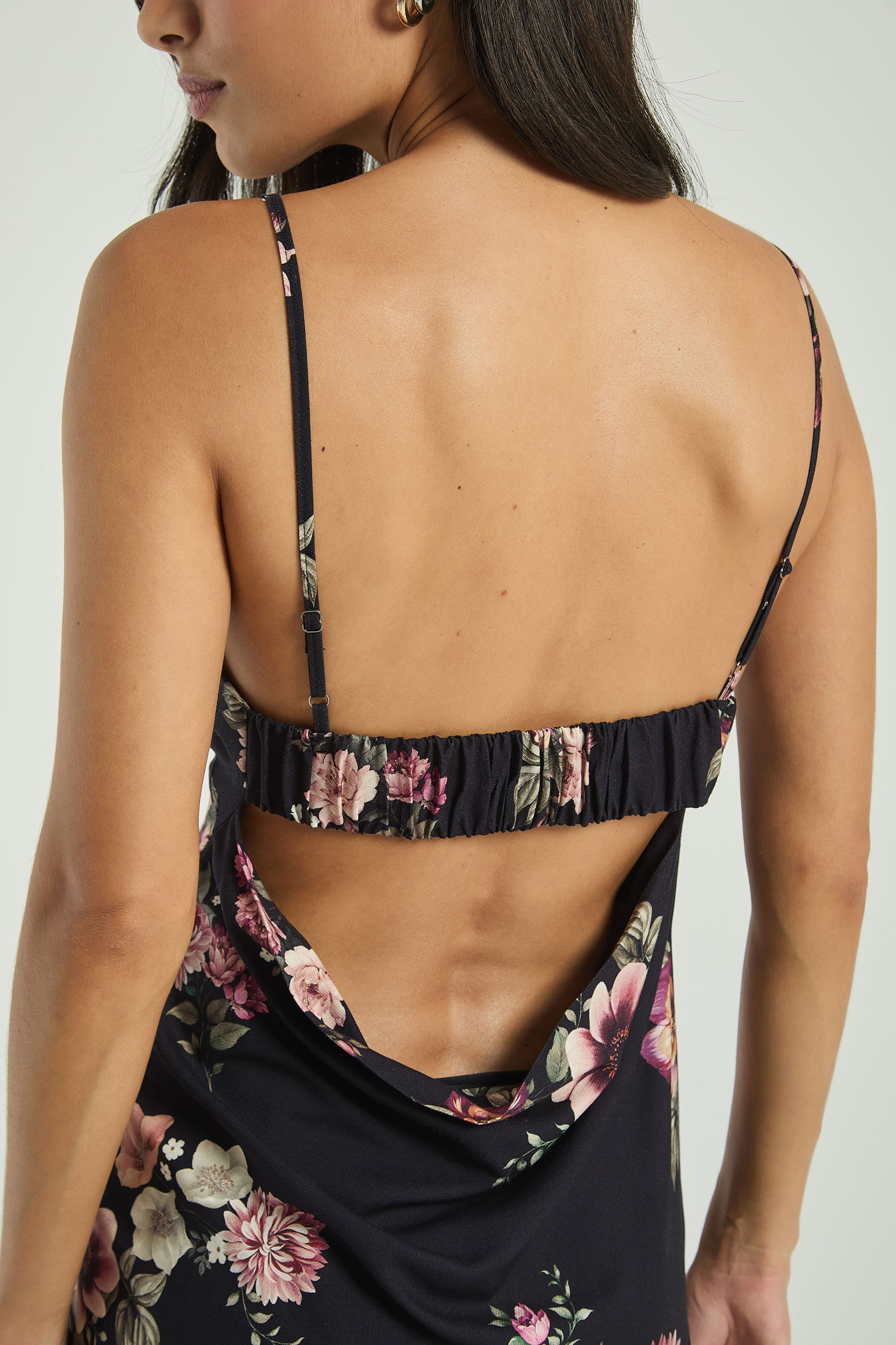 CAMISETA ESTAMPADA COM DECOTE RETO-EST FLORAL BOHO M - EST FLORAL BOHO - 303785