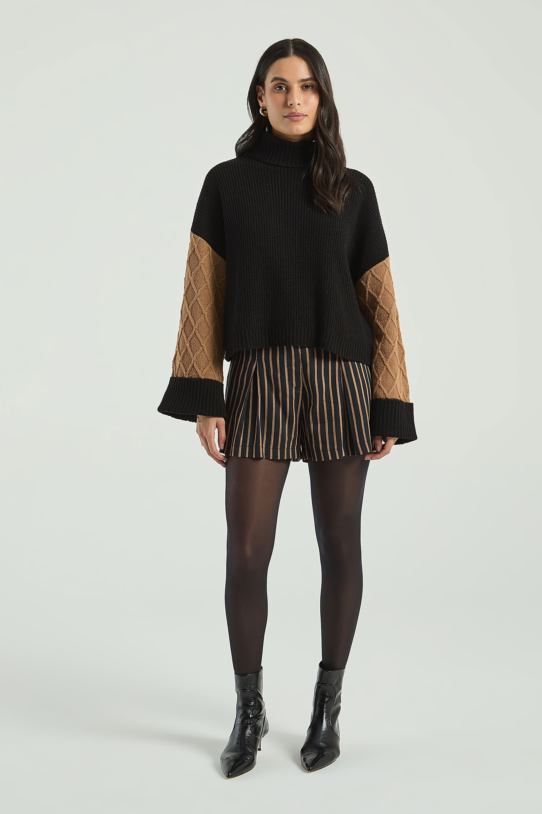 BLUSA TRICOT GOLA ALTA-PRETO / BEGE ESCURO M - PRETO / BEGE ESCURO - 305040