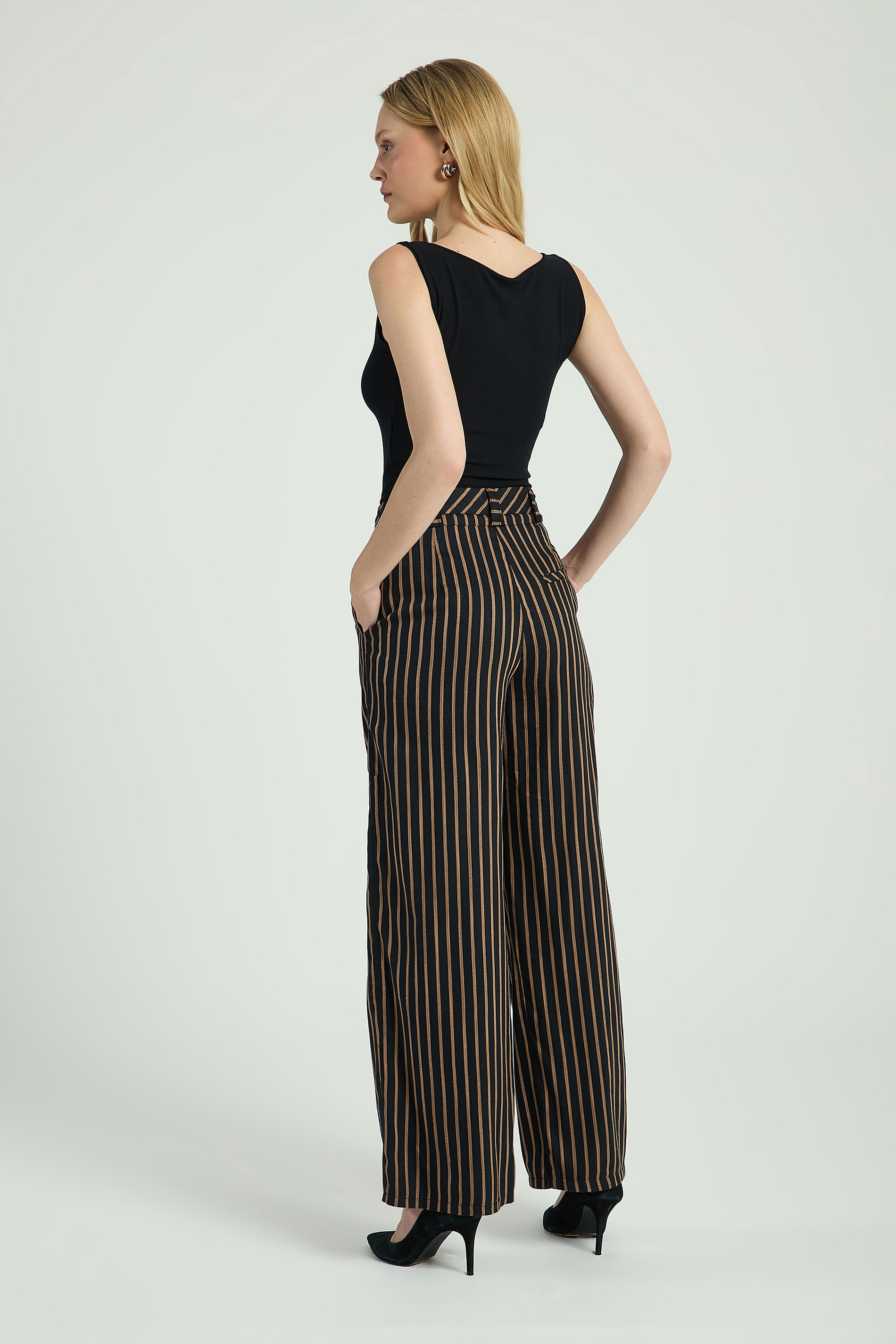 CALÇA LISTRADA DET LAÇO-PRETO/BEGE M - PRETO/BEGE - 306500