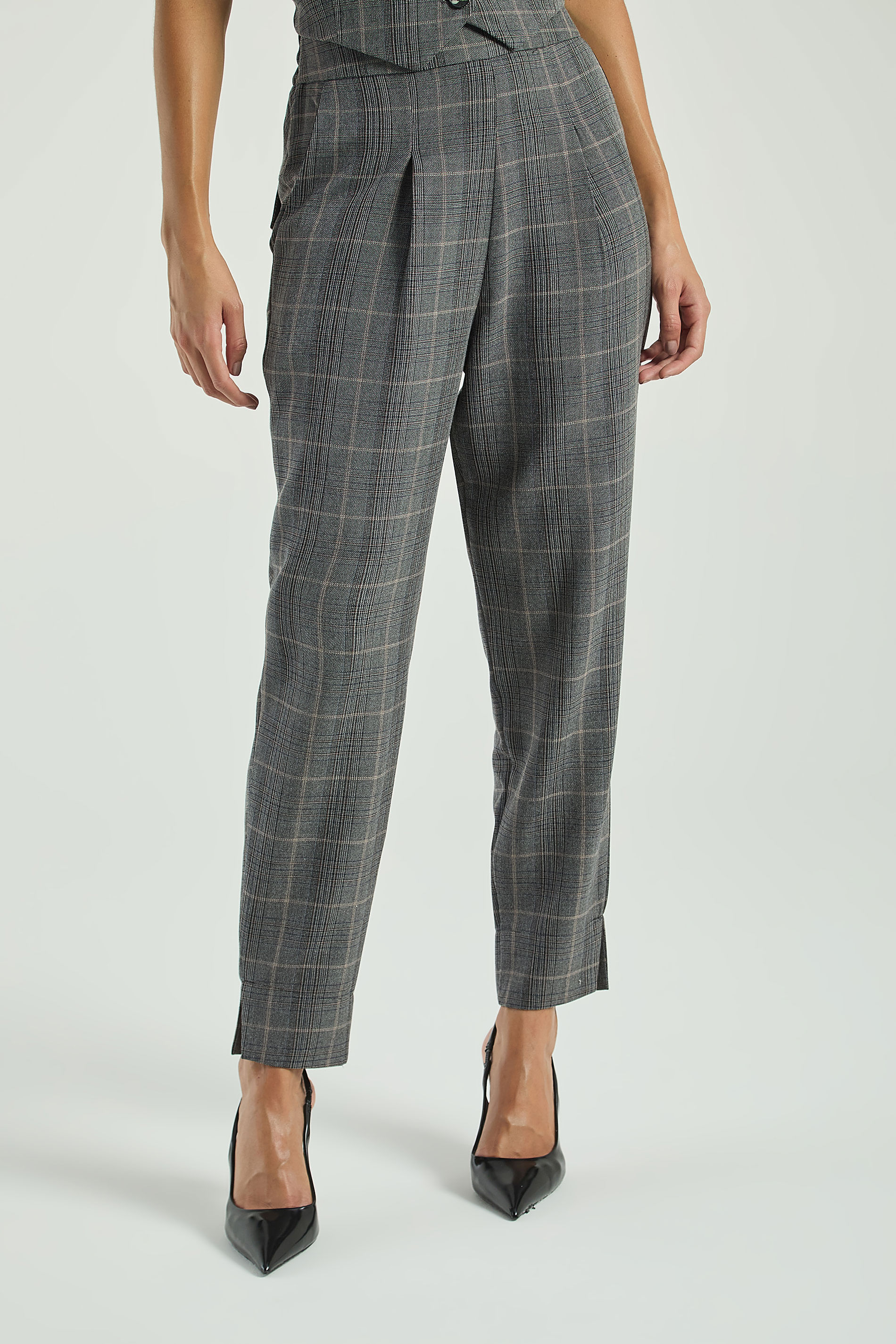 CALÇA CIGARRETE CARGO XADREZ-PRETO P - PRETO - 307913