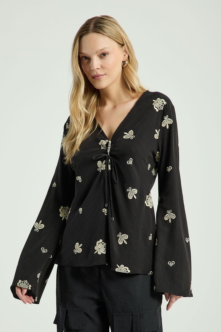 BLUSA CETIM BORDADO-PRETO P - PRETO - 309524
