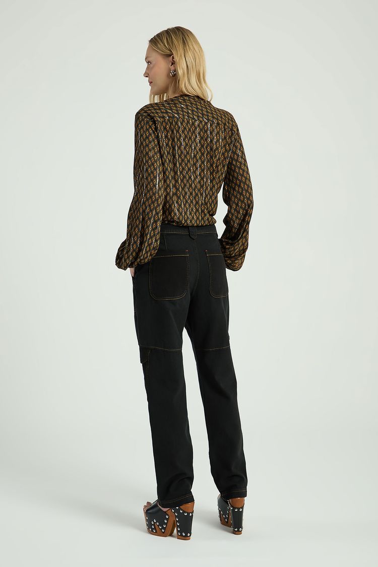 CALÇA COM BOLSOS E RECORTES EM SARJA - PRETO 36 - PRETO - 310012