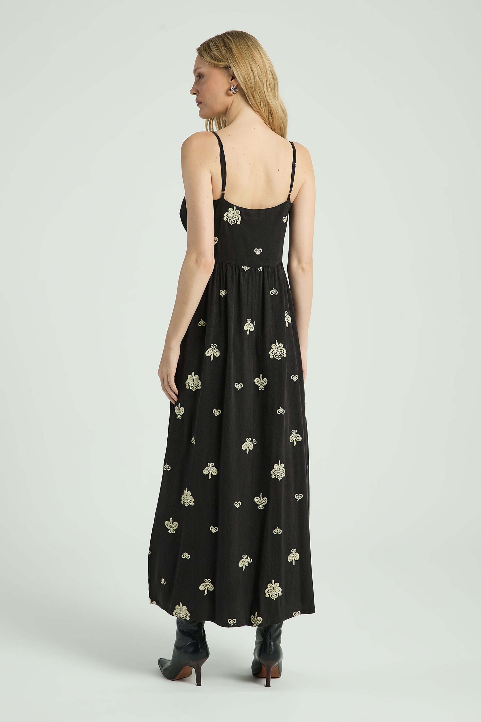 VESTIDO LONGO BORDADO-PRETO G - PRETO - 311575