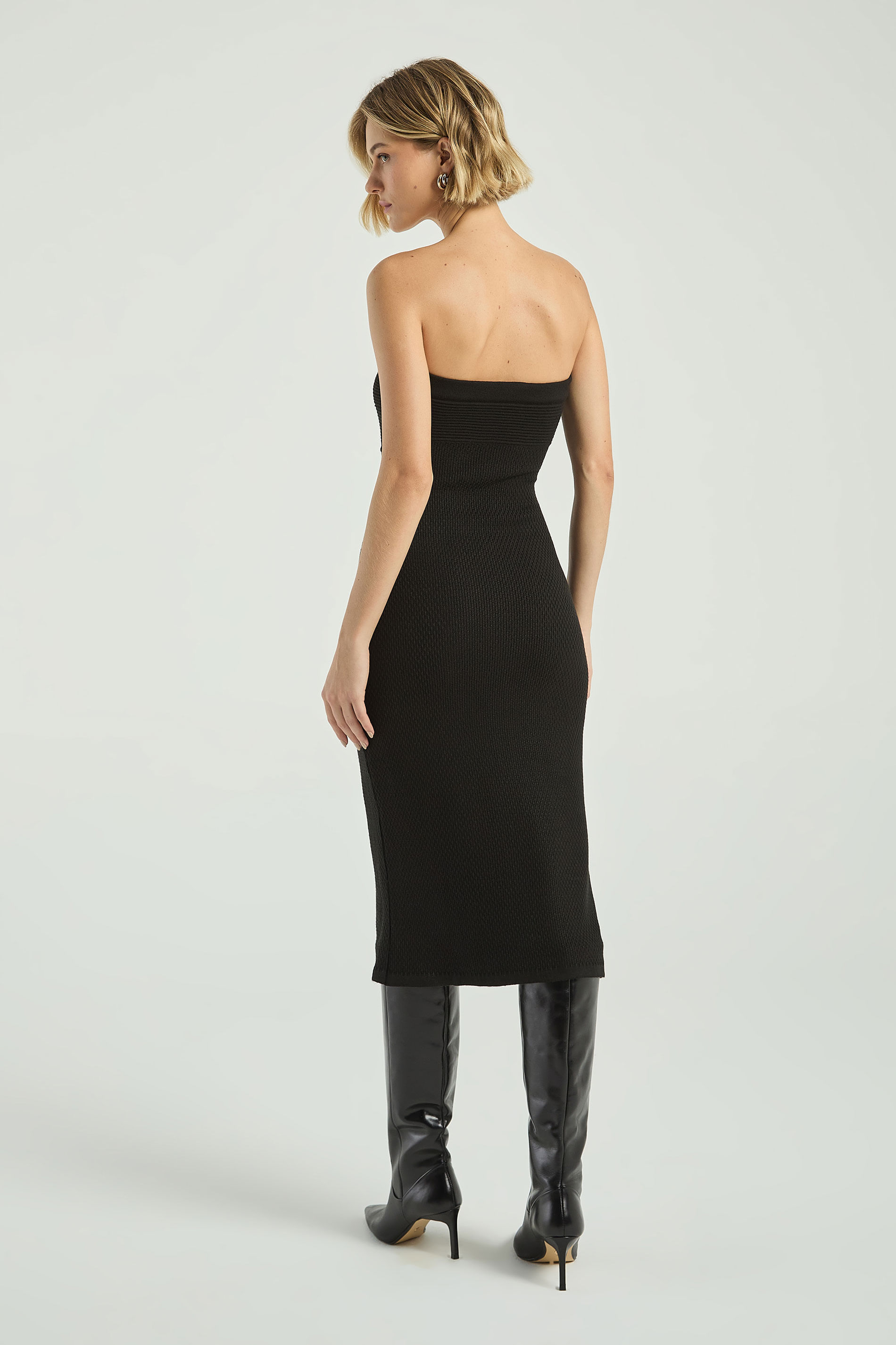 VESTIDO TRICOT COM RECORTE-PRETO PP - PRETO - 312039