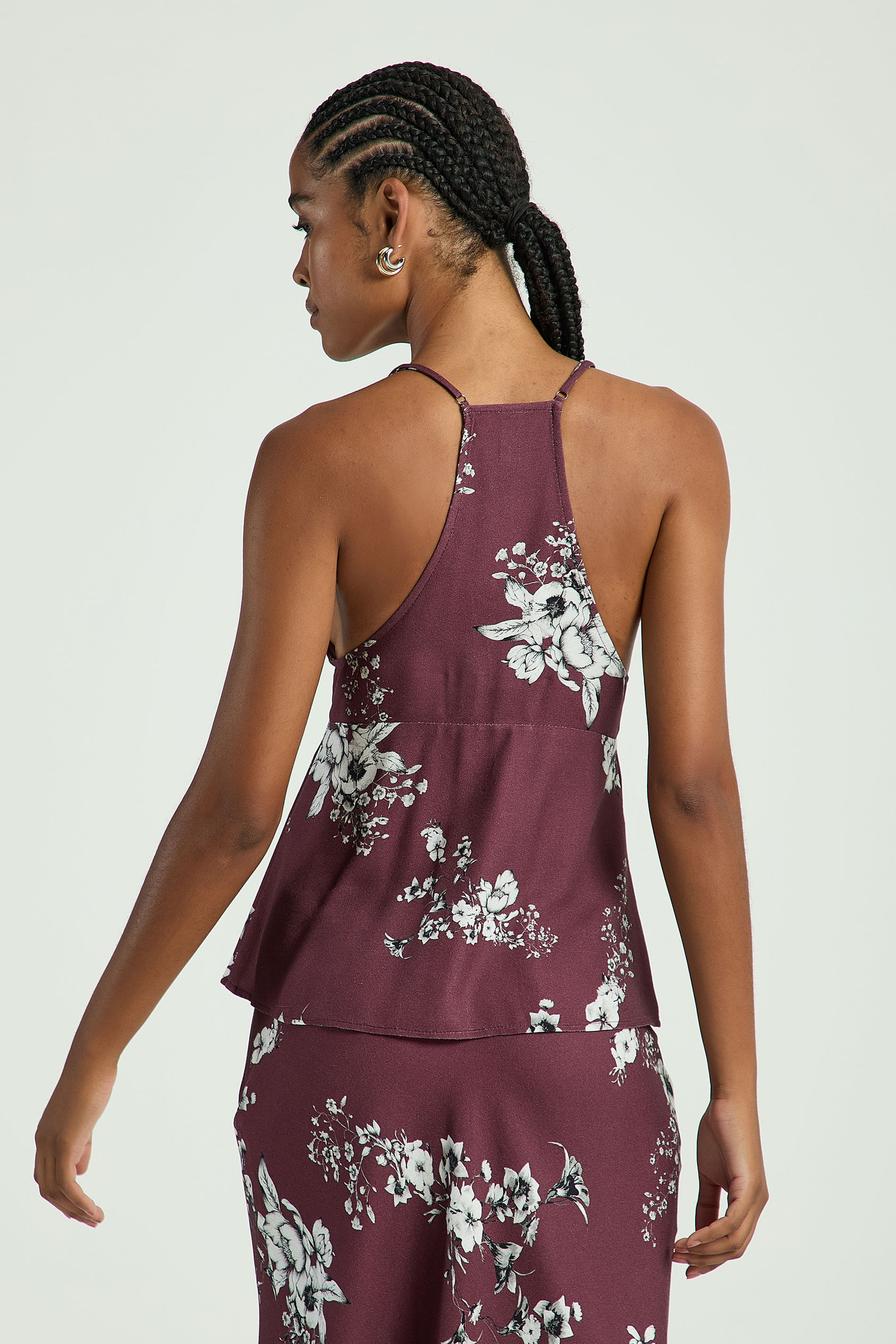 CAMISETA ESTAMPADA COM COSTAS NADADOR-EST FLORAL P & B VINHO PP - EST FLORAL P & B VINHO - 314302