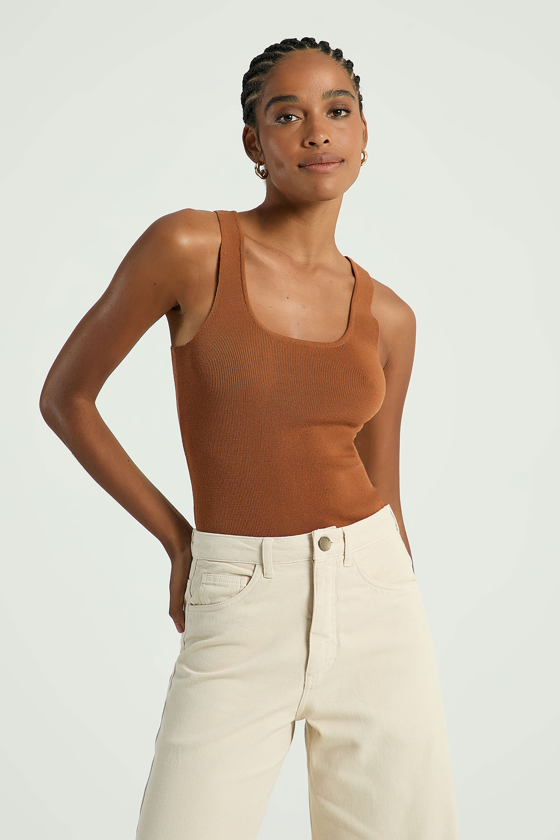 REGATA EM TRICOT - BEGE ESCURO M - BEGE ESCURO - 315266