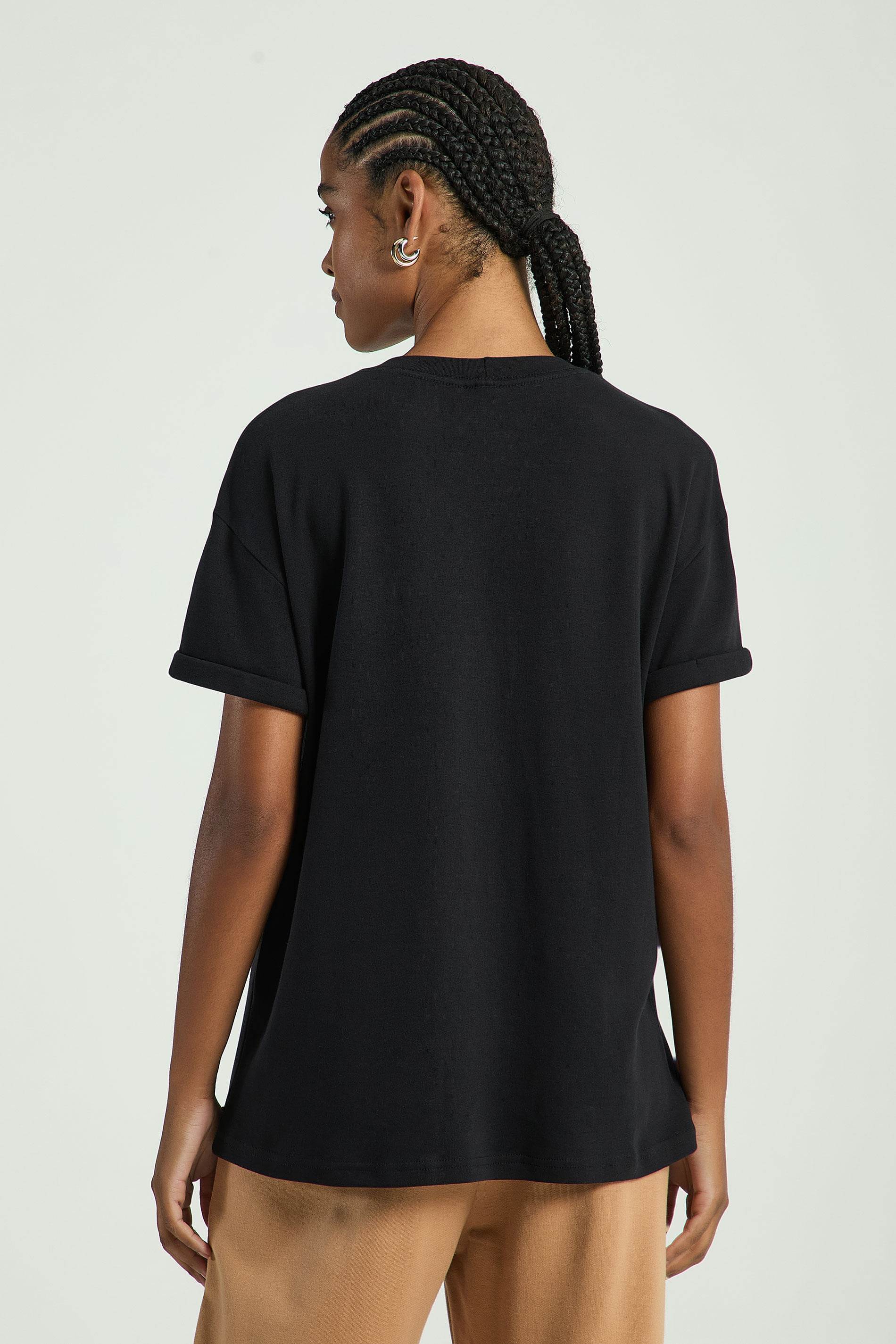 T-SHIRT SILK LOOK AT ME BORDADA-PRETO M - PRETO - 316154