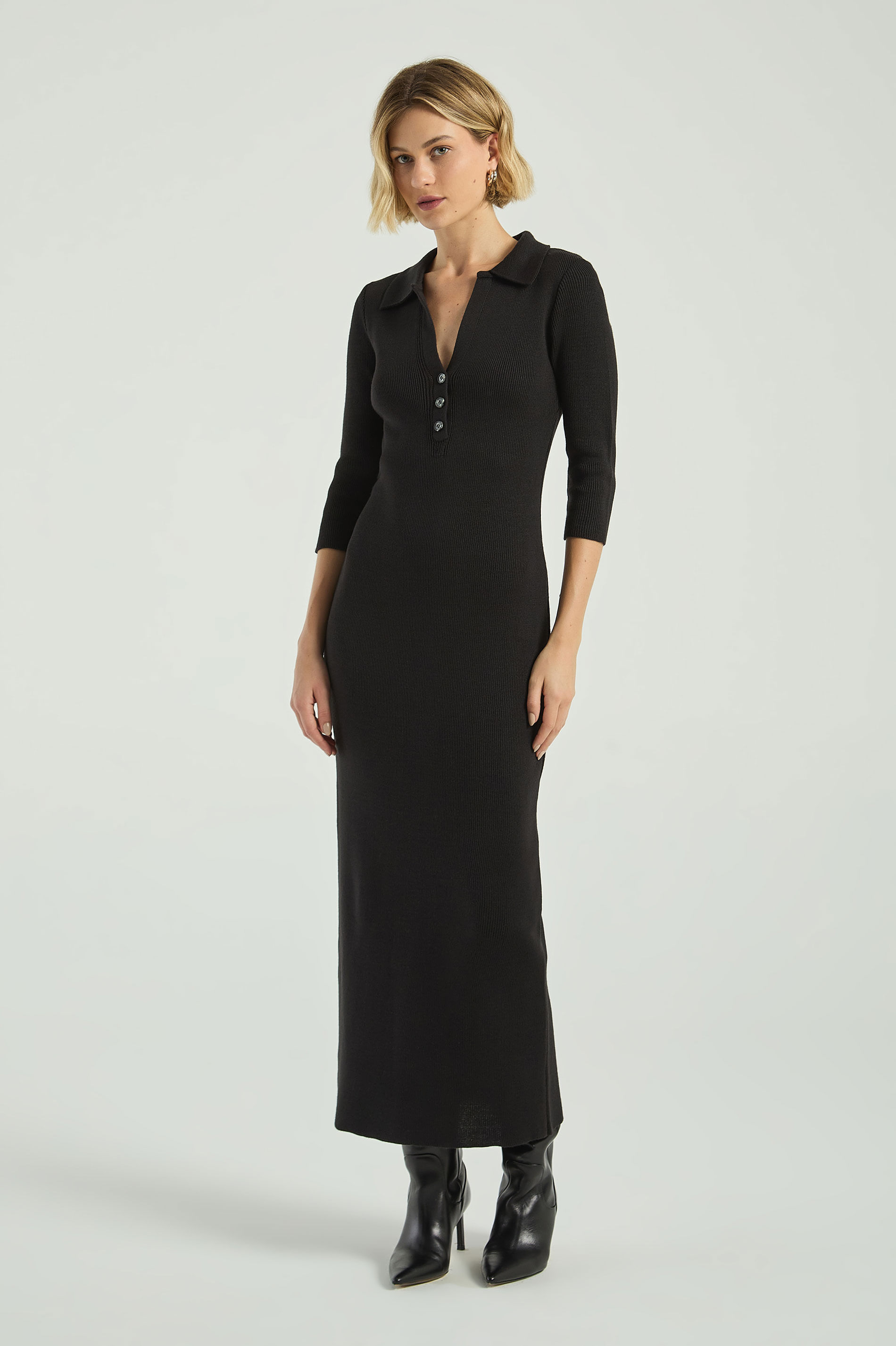 VESTIDO LONGO EM TRICOT COM 3 BOTÕES-PRETO P - PRETO - 316173