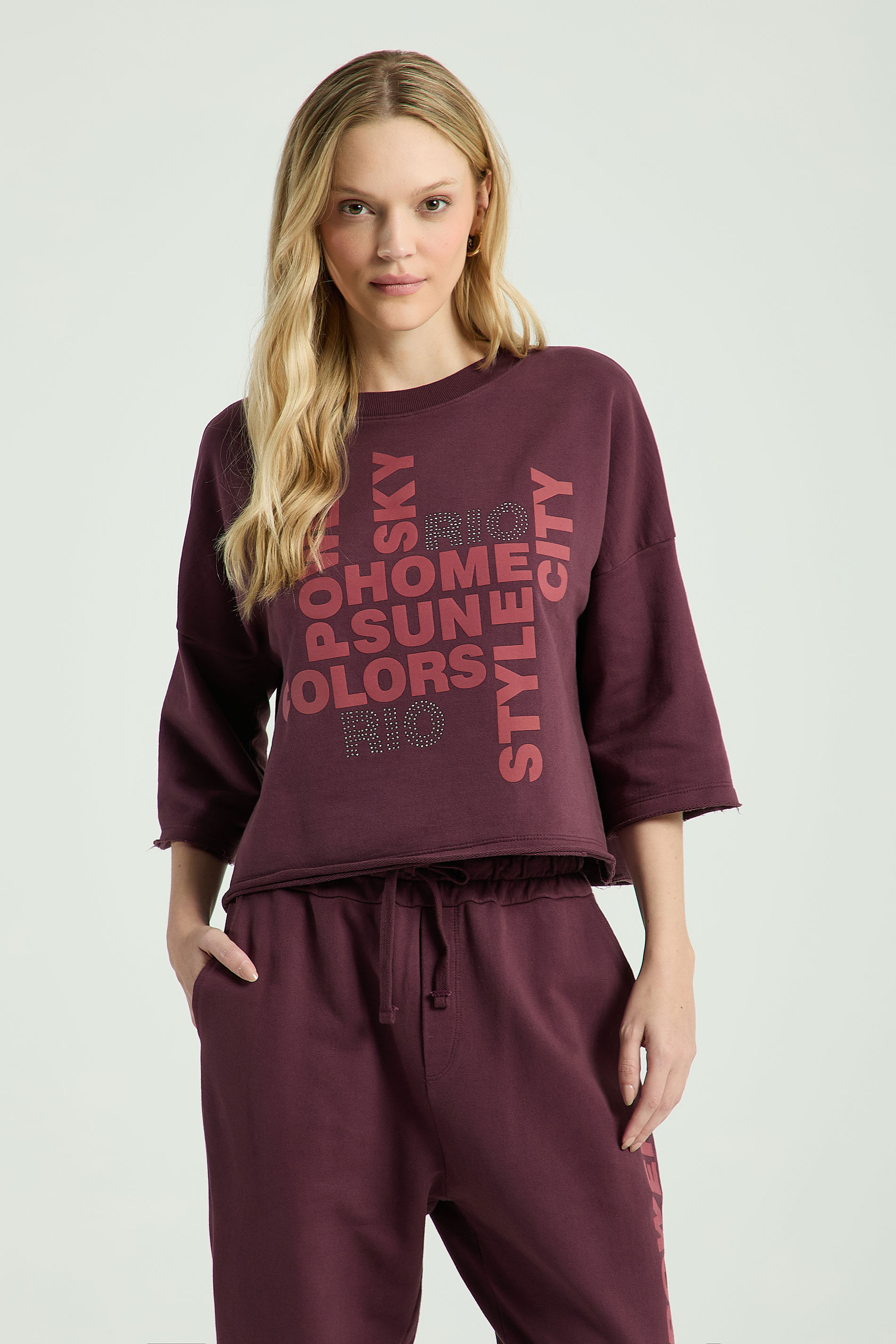 BLUSA EM MOLETOM COM SILK E TERMOCOLANTE-VINHO P - VINHO - 317097